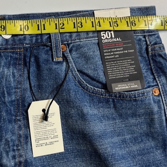 Levi’s 501 Selvedge Jeans Men's 34x32 Blue Premium Original NWT - Picture 11 of 16